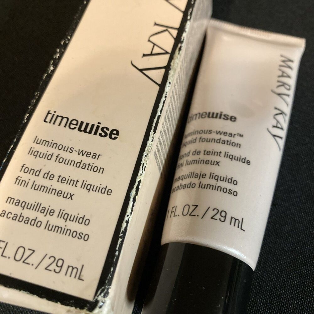 Mary Kay Timewise Luminous Bronze 1 Foundation